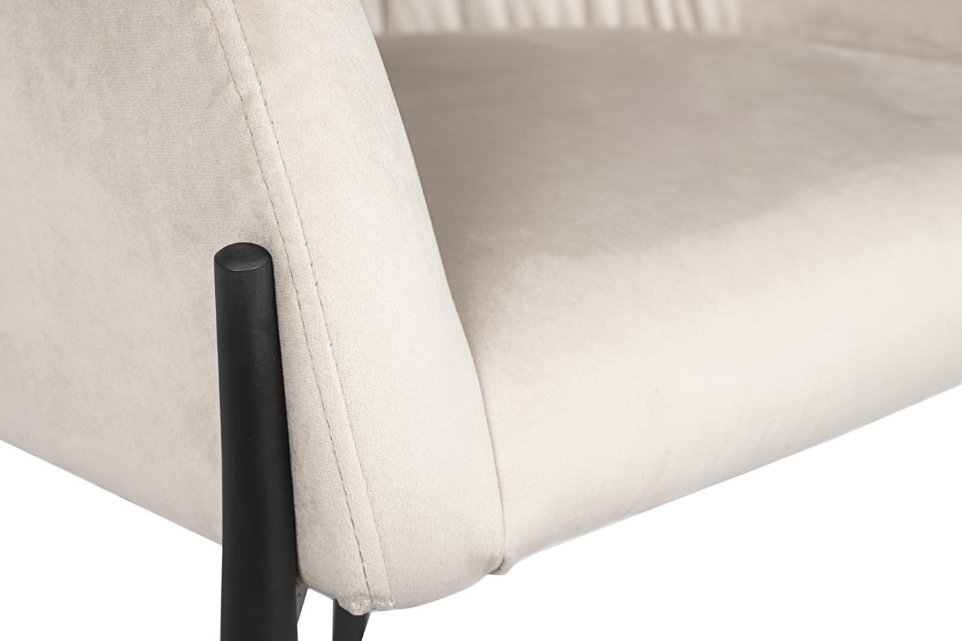 Стул велюровый светло-бежевый Garda Decor GY-DC8173BL-CR