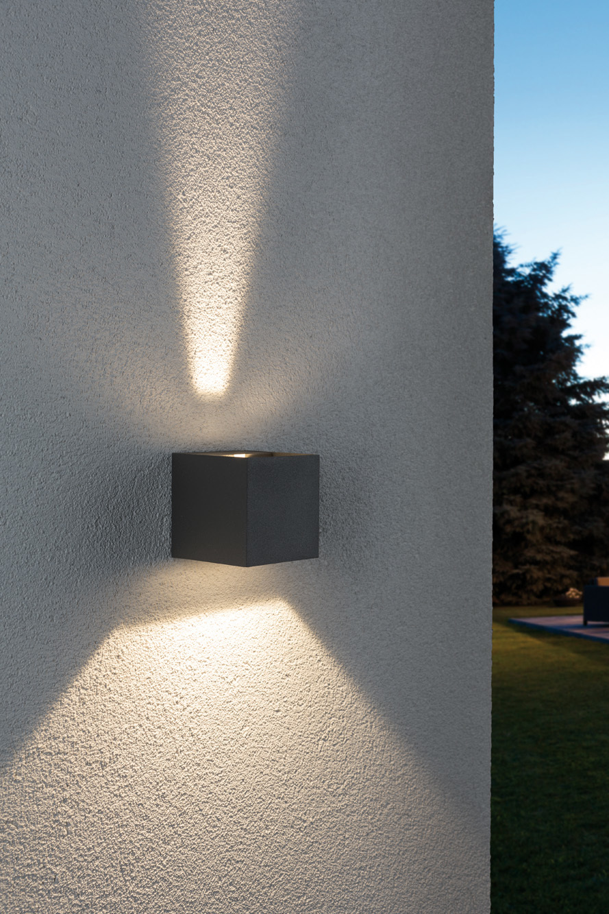 Уличный настенный cветильник Paulmann 18000