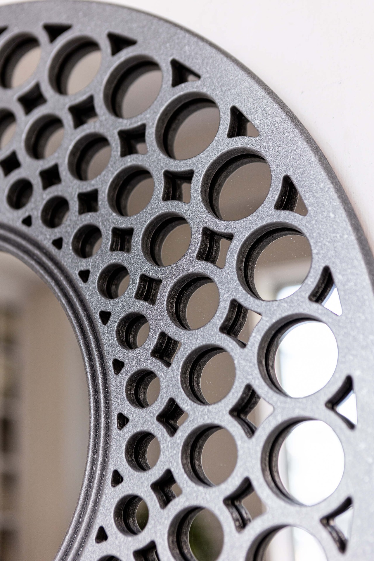 Зеркало BountyHome Round Silver mv411-silver