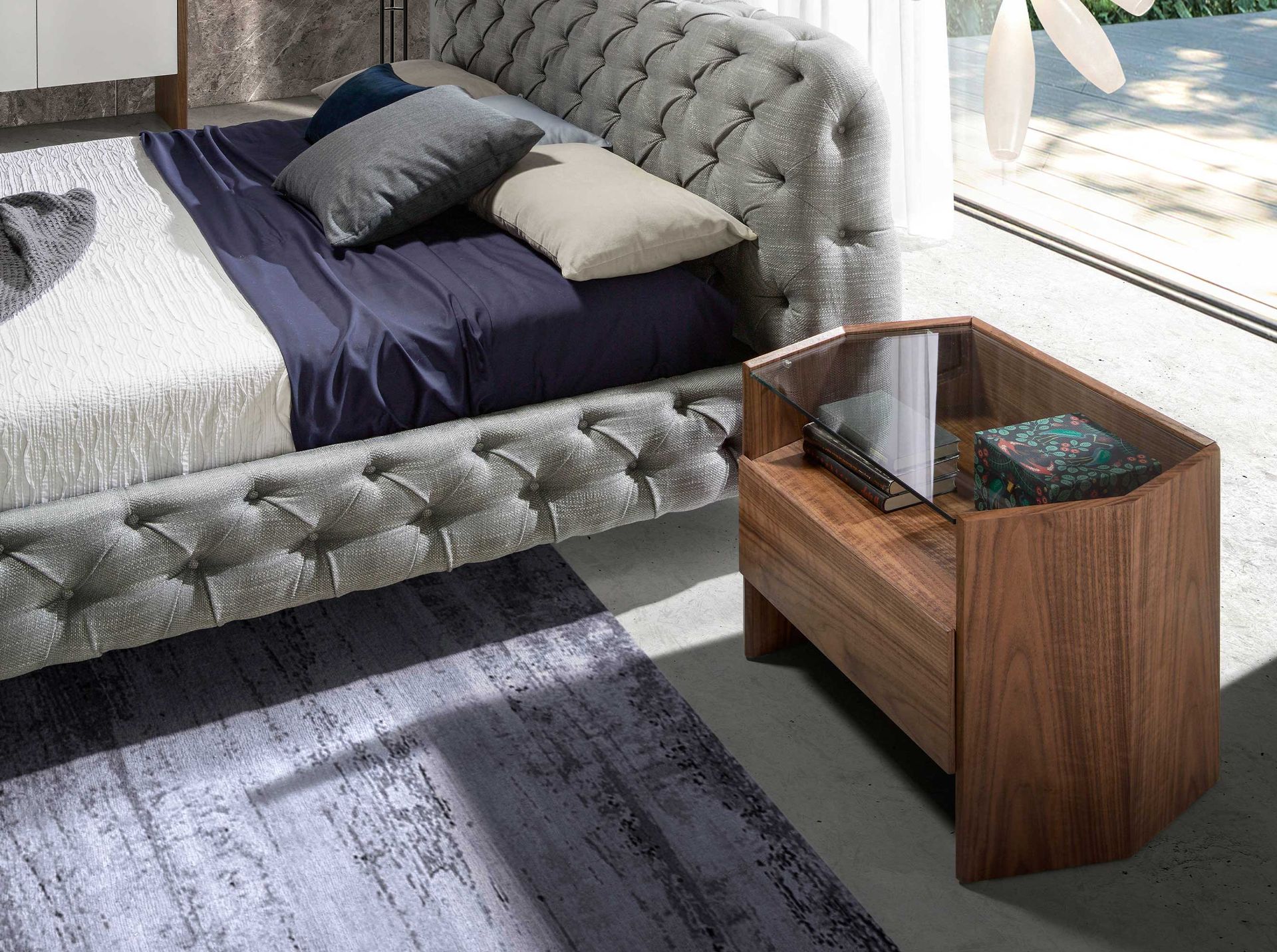 Прикроватная тумбочка CP1803-H-NOGAL/7072 шестиугольная Angel Cerda