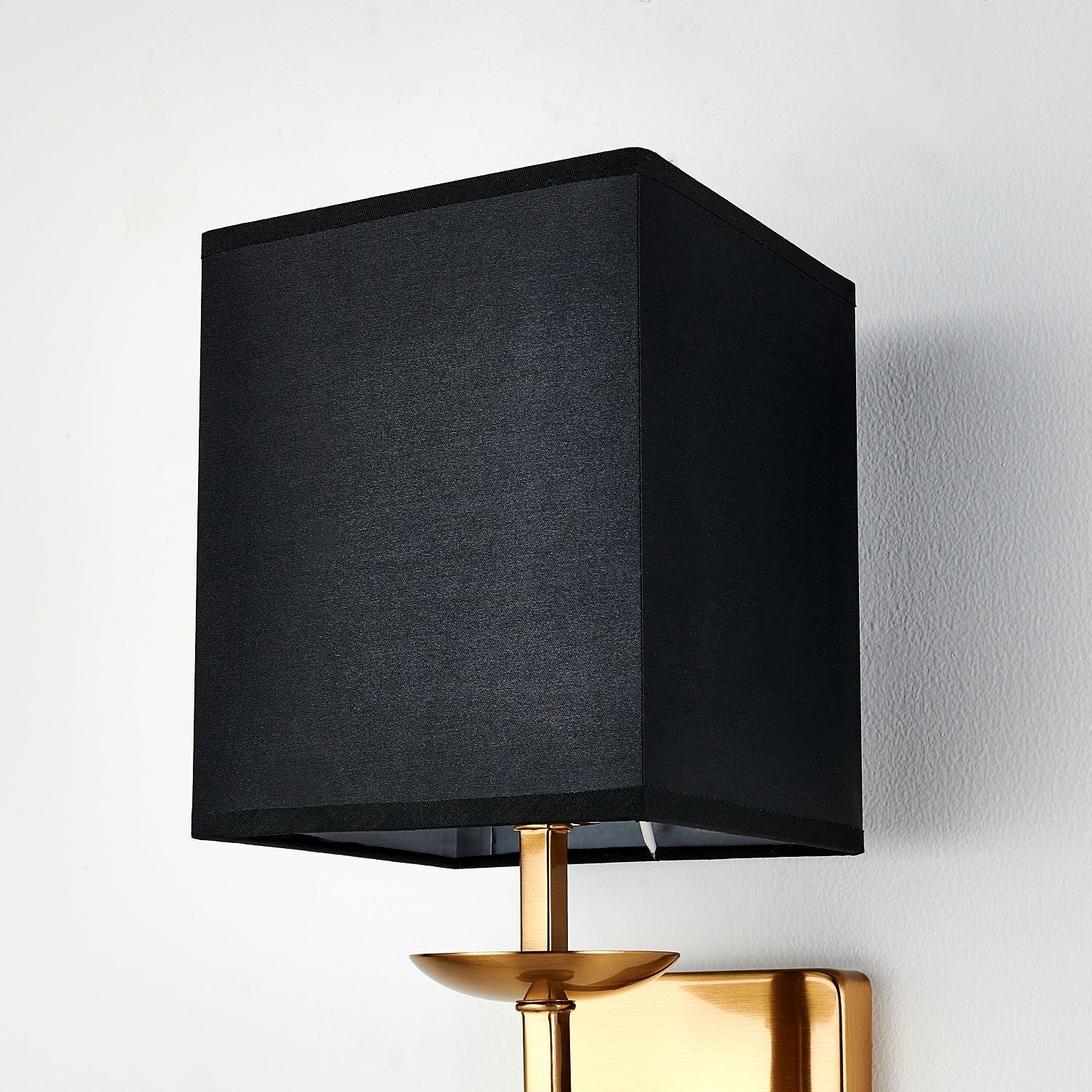 Настенный светильник Favourite 2822-1W