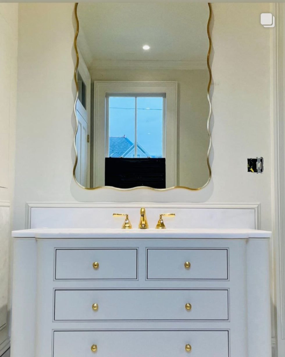 Fancy L Gold Зеркало в тонкой раме Smal Art-Zerkalo SM195GL