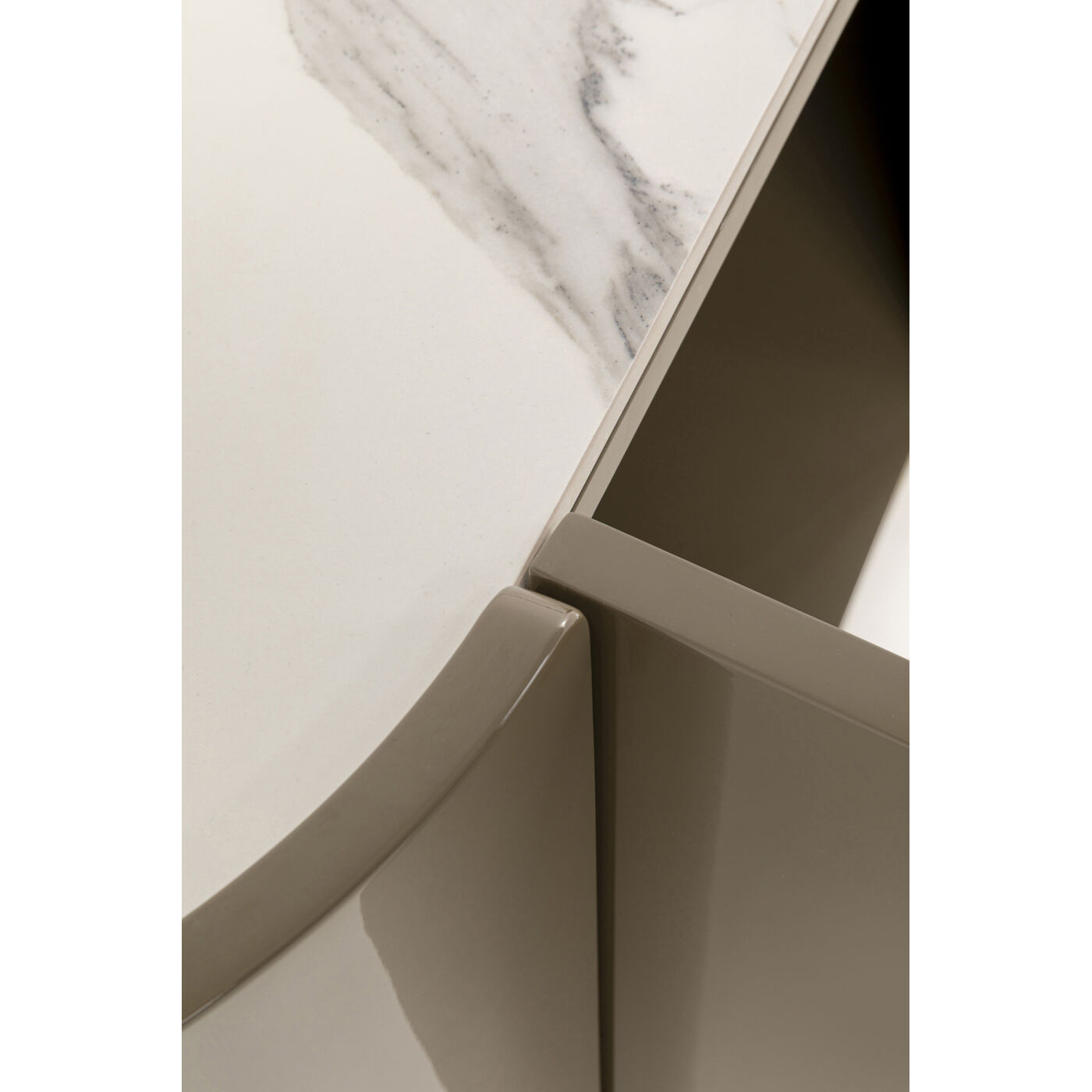 Комод Eliano Grey 160x75cm KARE 71257