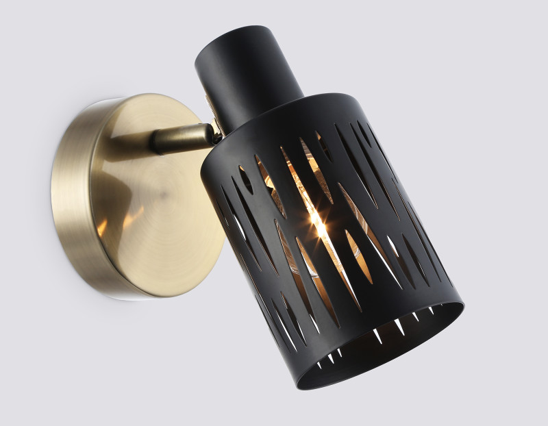 Спот Ambrella Light TR8667