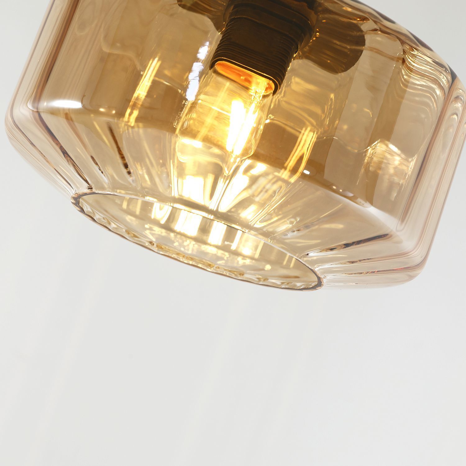 Люстра Favourite 2721-1P