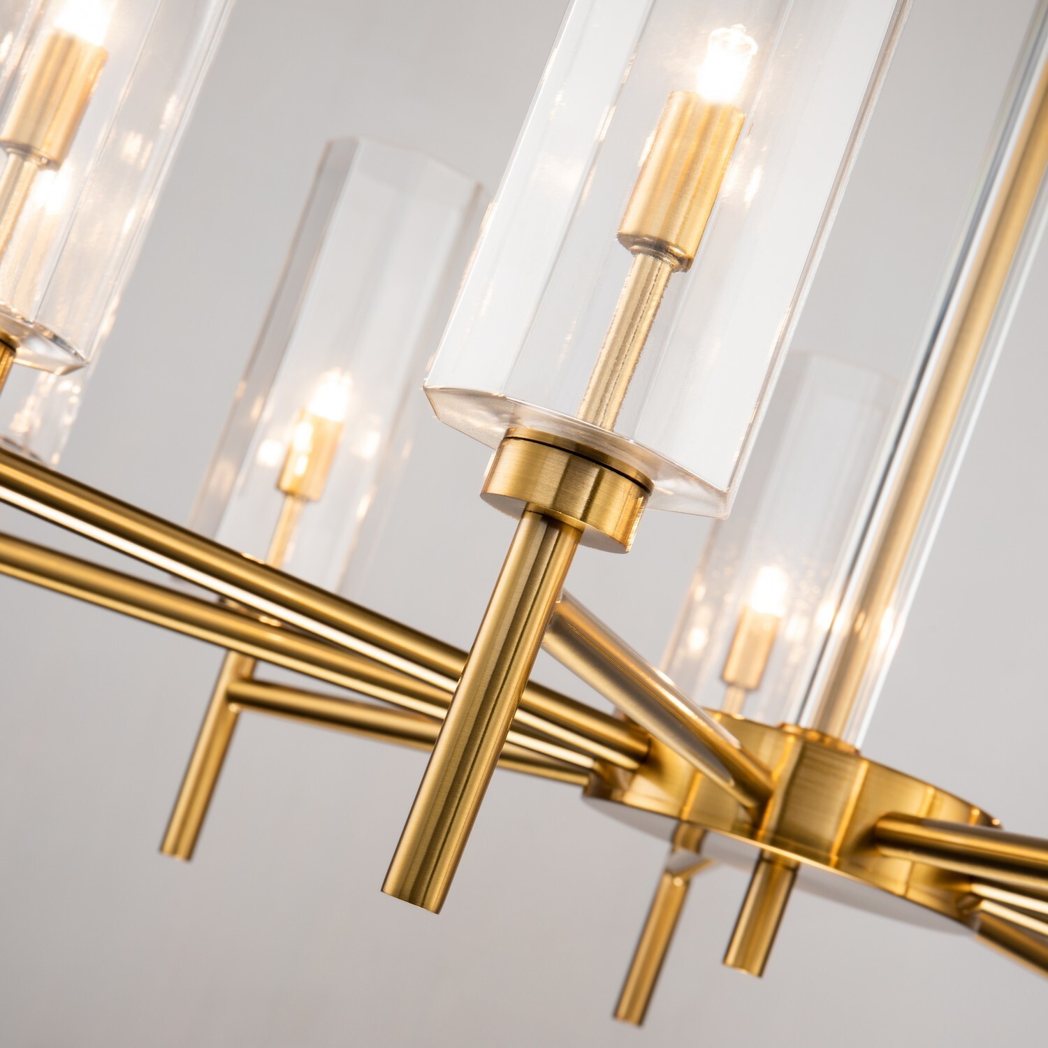 Люстра Favourite 2648-9P