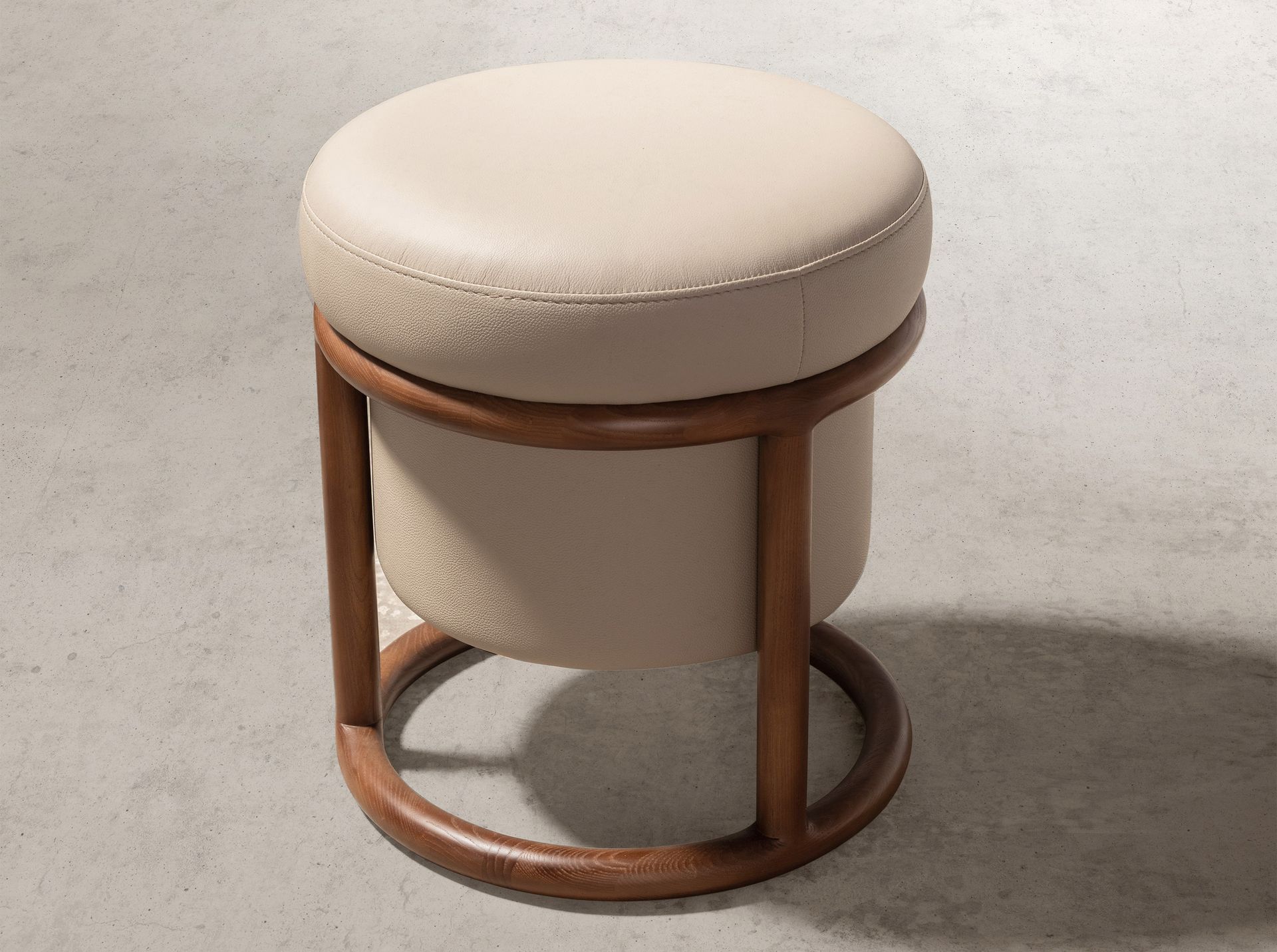 Пуф 5176 из экокожи цвета норки Angel Cerda