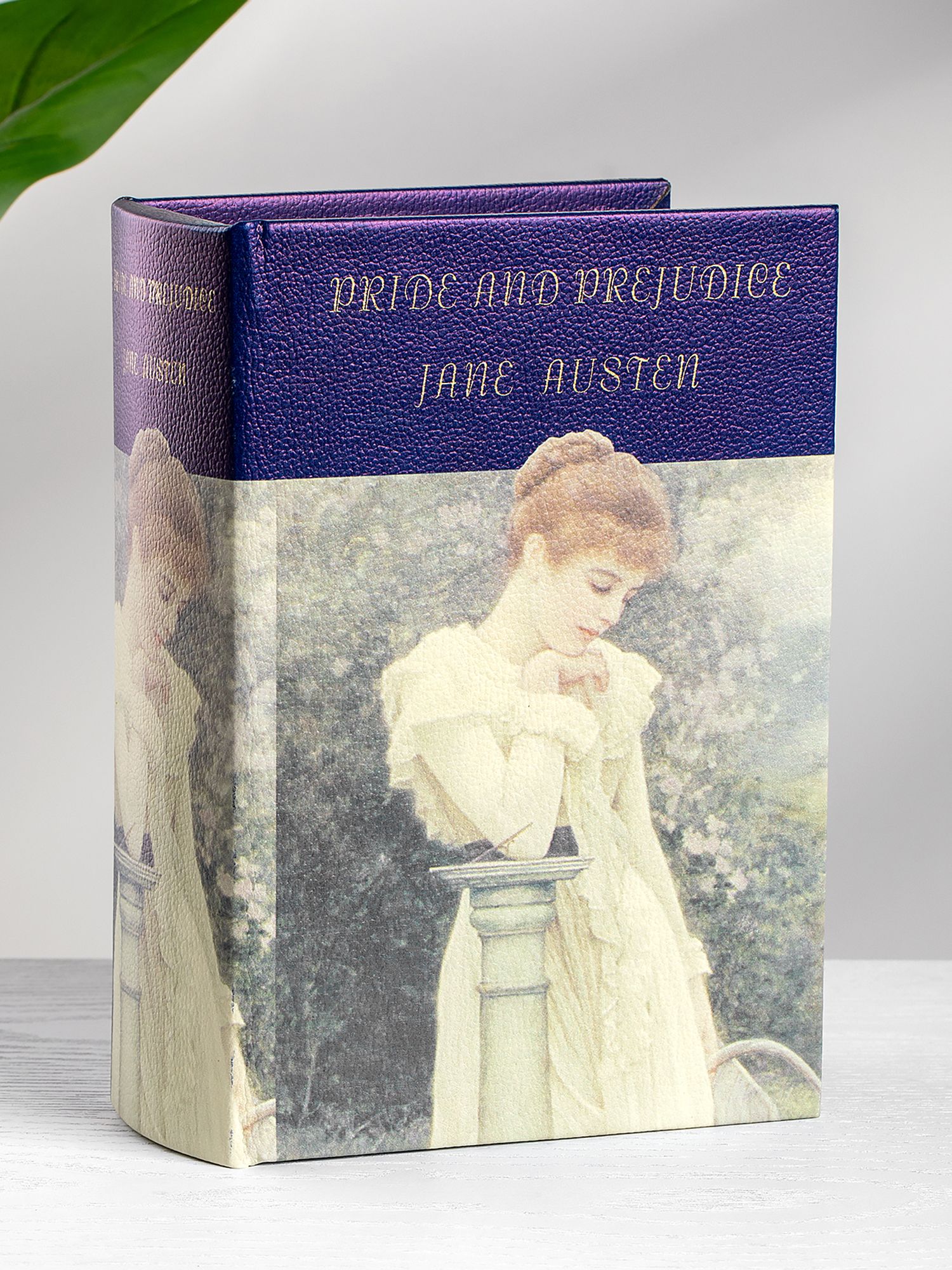 Шкатулка в виде книги Glasar 39-109/2