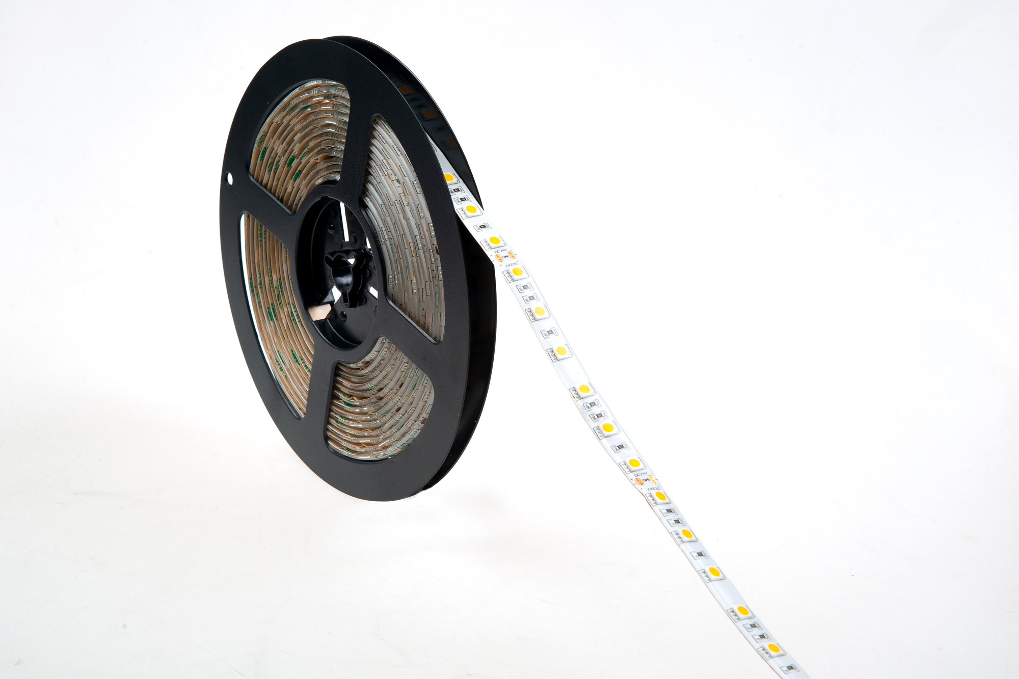 Светодиодная лента Donolux DN18287WWRA95IP65