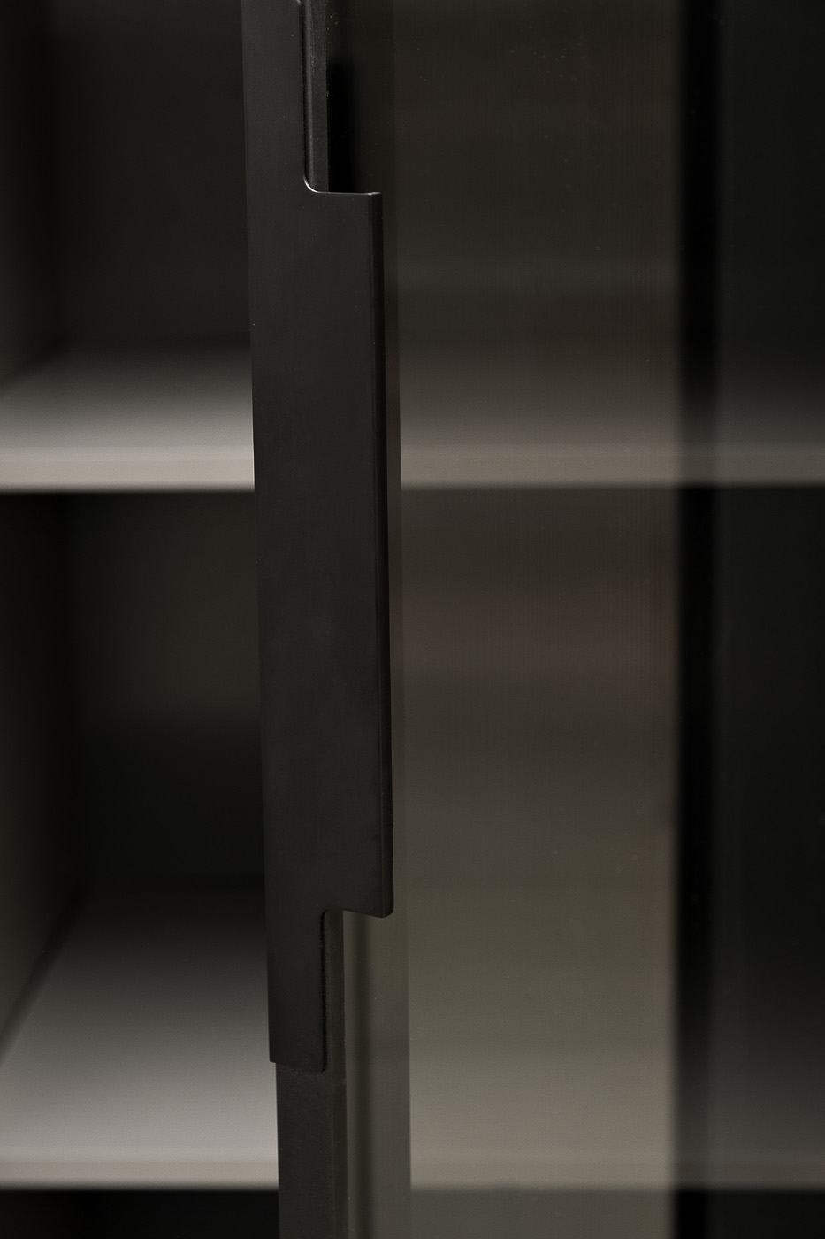 Шкаф Alto двухдверный с полками цвет серый кобальт Garda Decor GD-10013-6-2(тонировка) Шкаф Alto двухдверный с полками цвет серый кобальт Garda Decor GD-10013-6-2(тонировка)