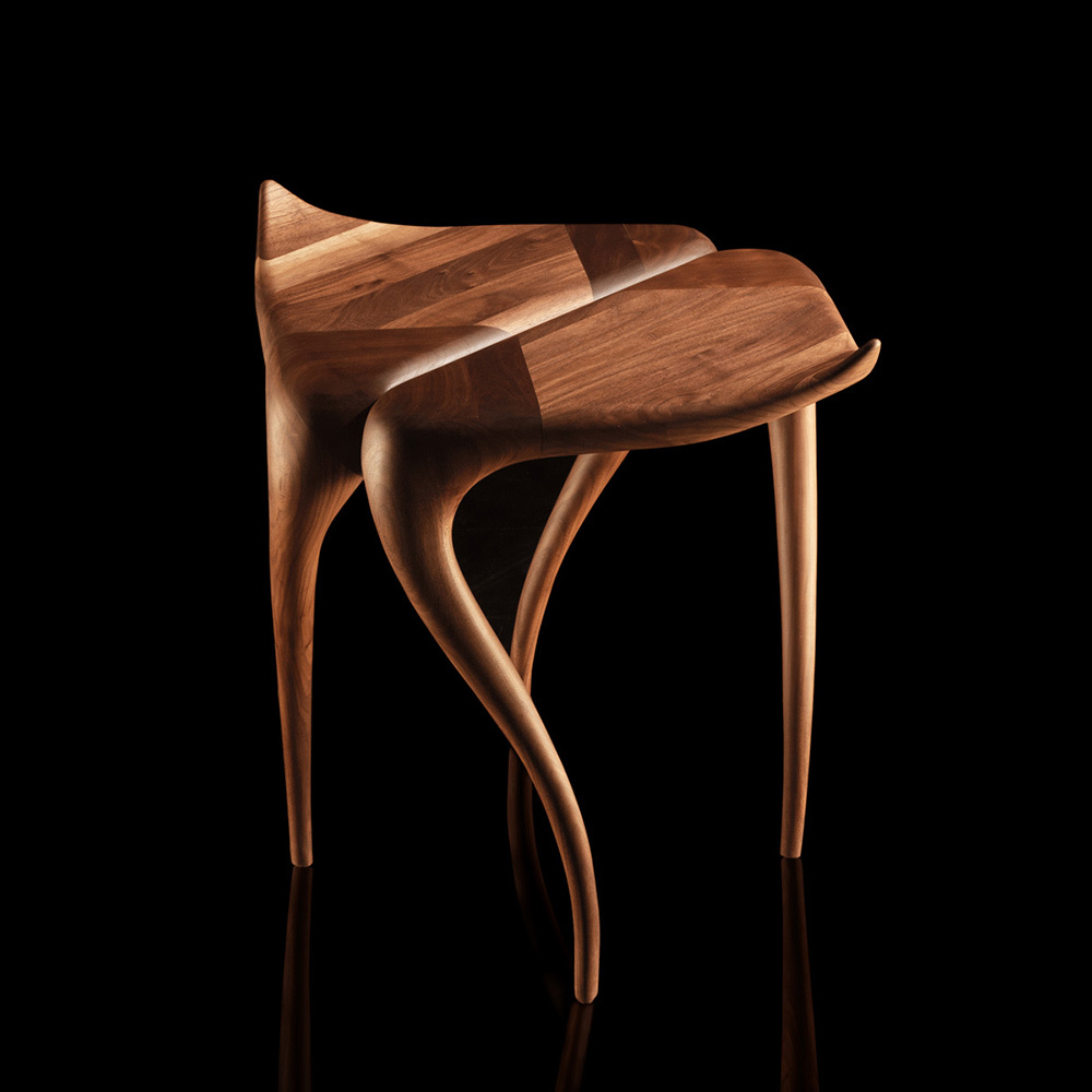 Столик Agrippa VIPERUS