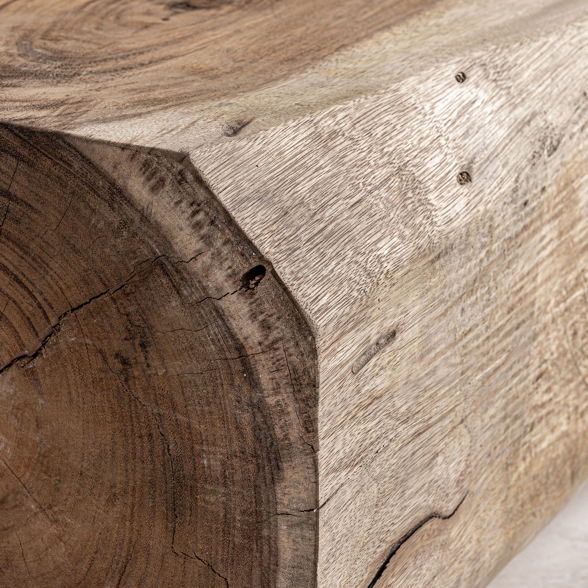 Уличный журнальный столик Dharm 32879 Vical