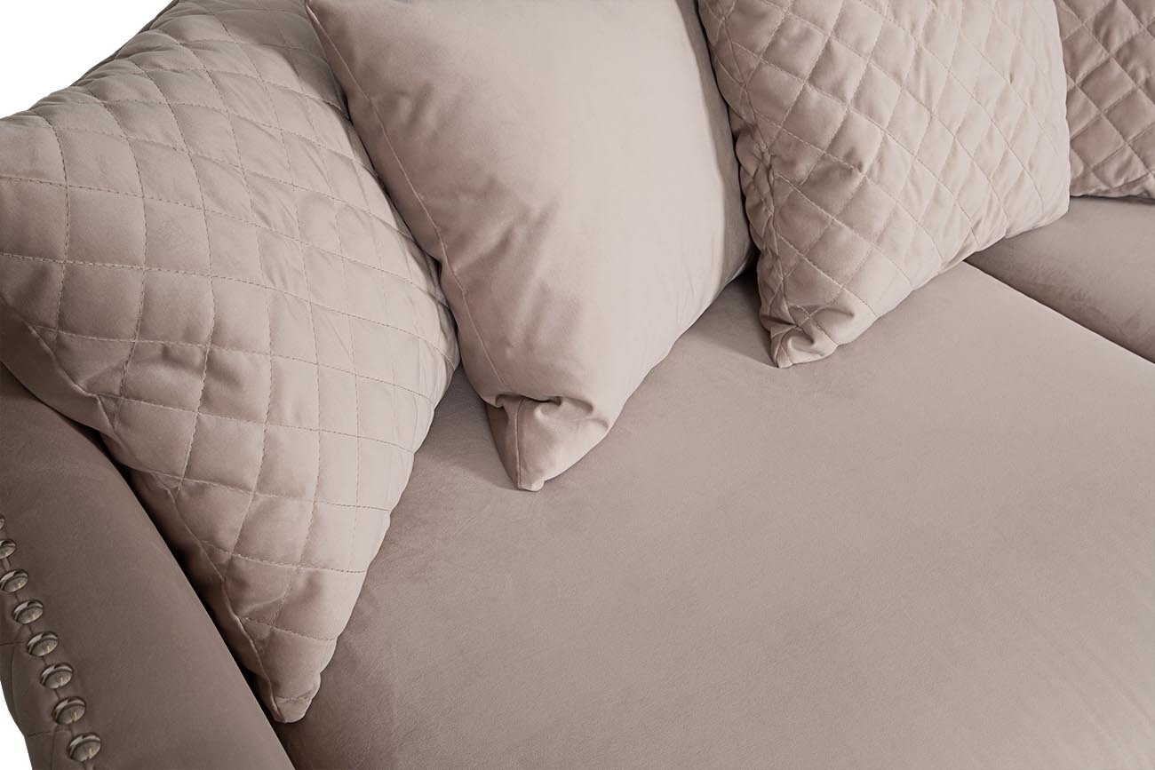 Диван Sorrento 250 трехместный велюровый крем-брюле Garda Decor SORRENTO-250-2K-КР-БРЮЛЕ-Bel42