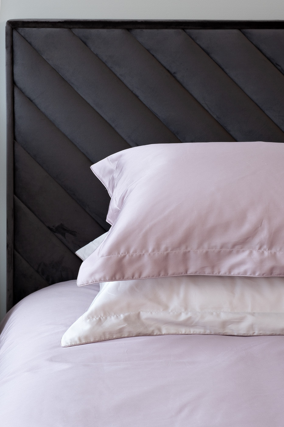 Комплект из 2х наволочек сатиновых 70х70см пудреная роза Garda Decor 107TD-D25G2-NAV ROS