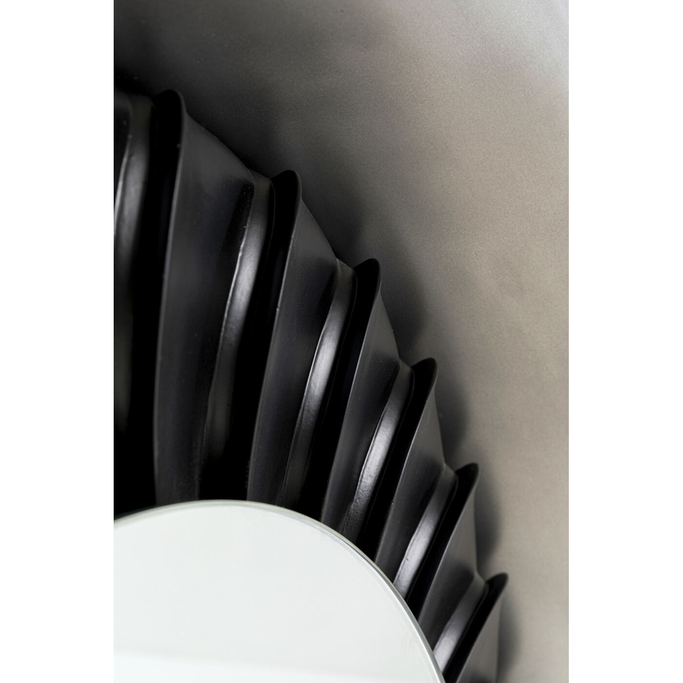 Зеркало настенное Jet Ø119 см KARE 87152