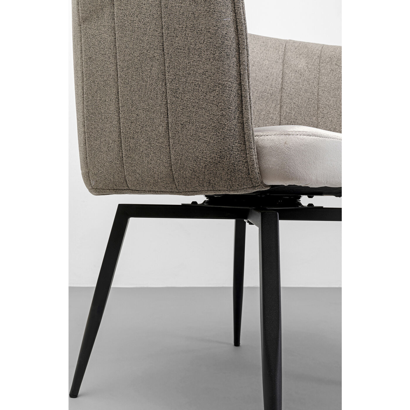 Стул вращающийся KARE Merida 87447