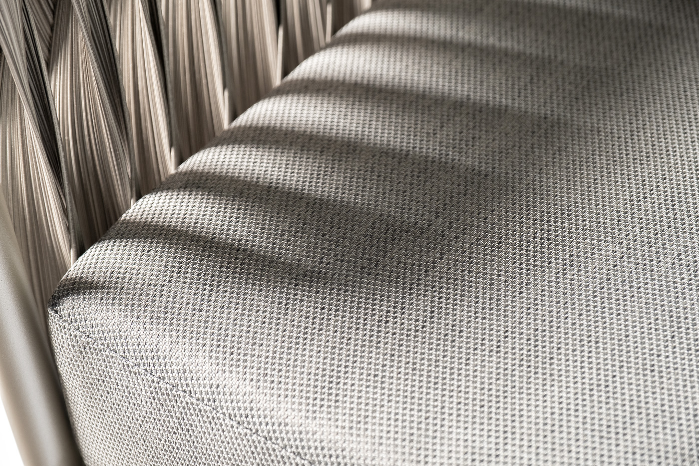 Кресло уличное Муза серое Garda Decor 39AR-KRES-3691 SER