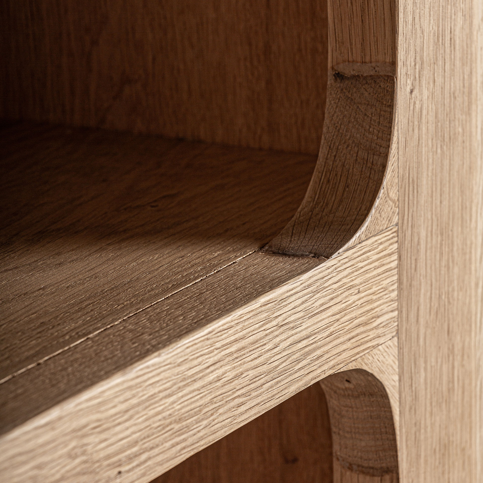 Книжный шкаф Saulge Vical