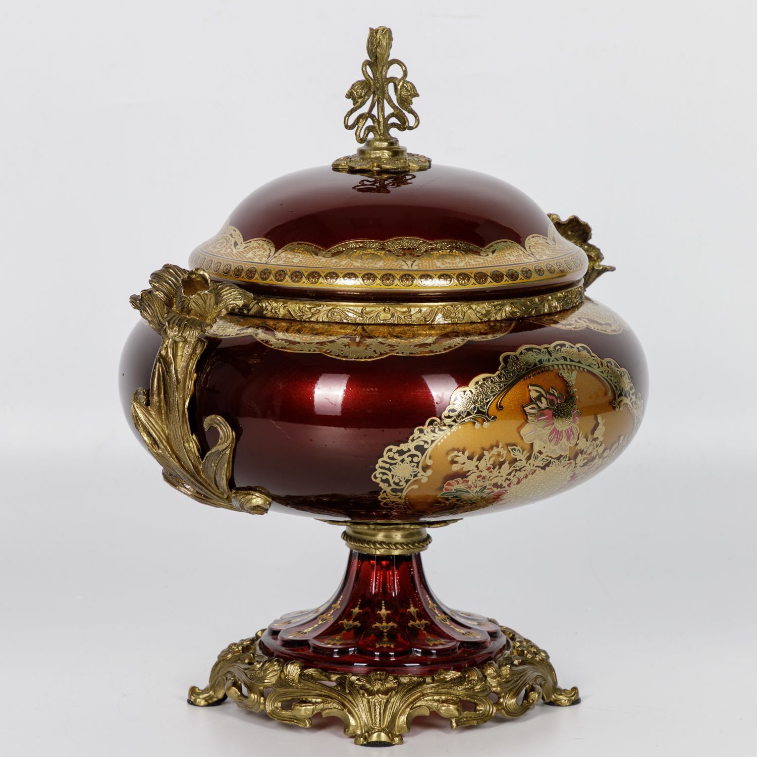 Чаша с крышкой Glasar 61-013