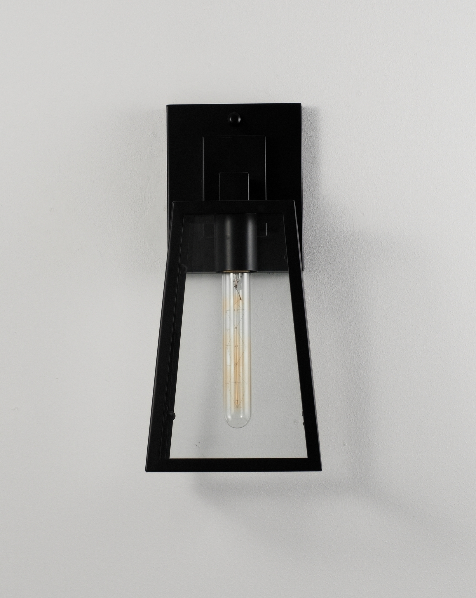 Настенный светильник Moderli V1641-1W Dio 1*E27*60W