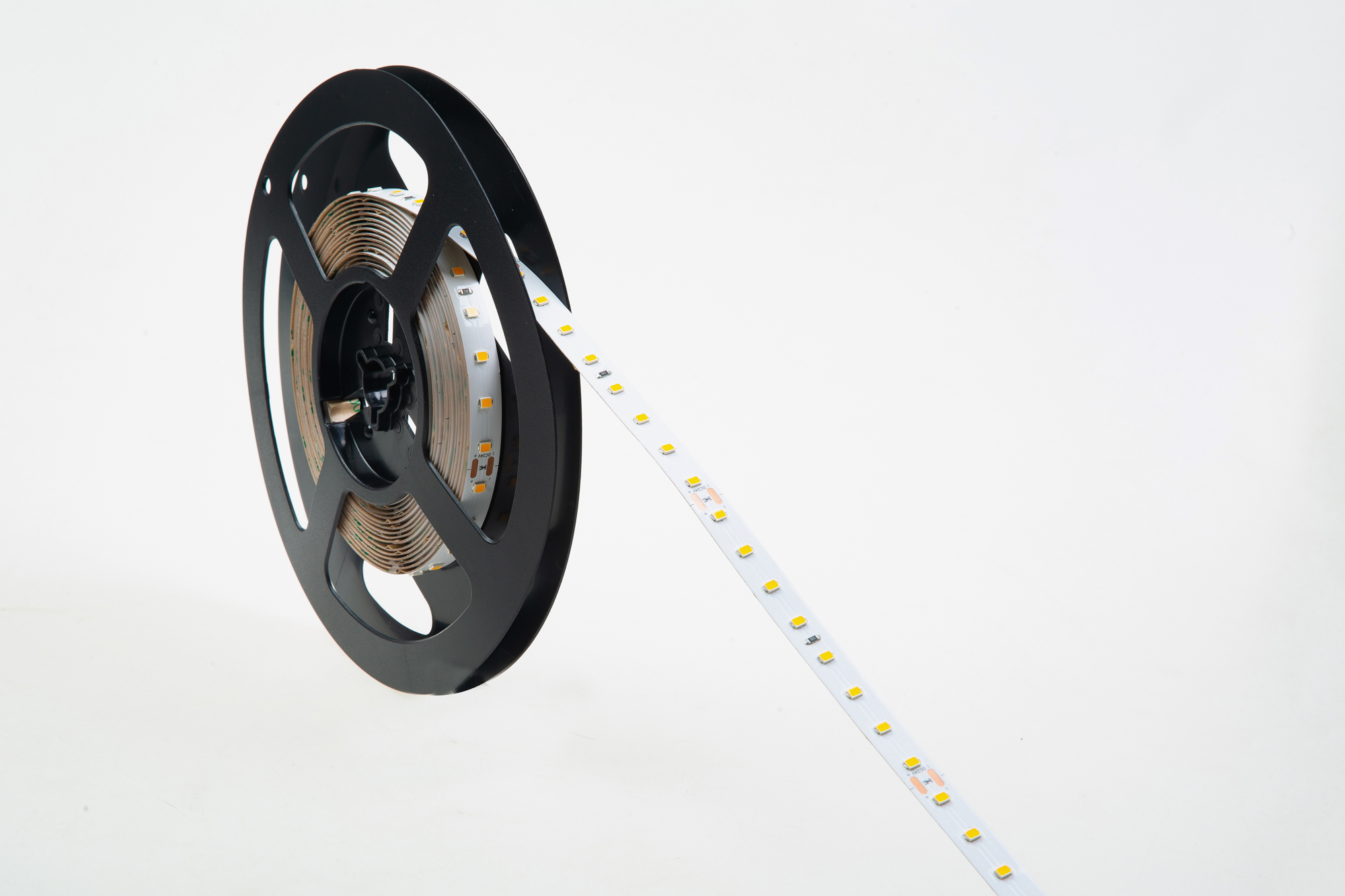 Светодиодная лента Donolux DN18391WWRA85