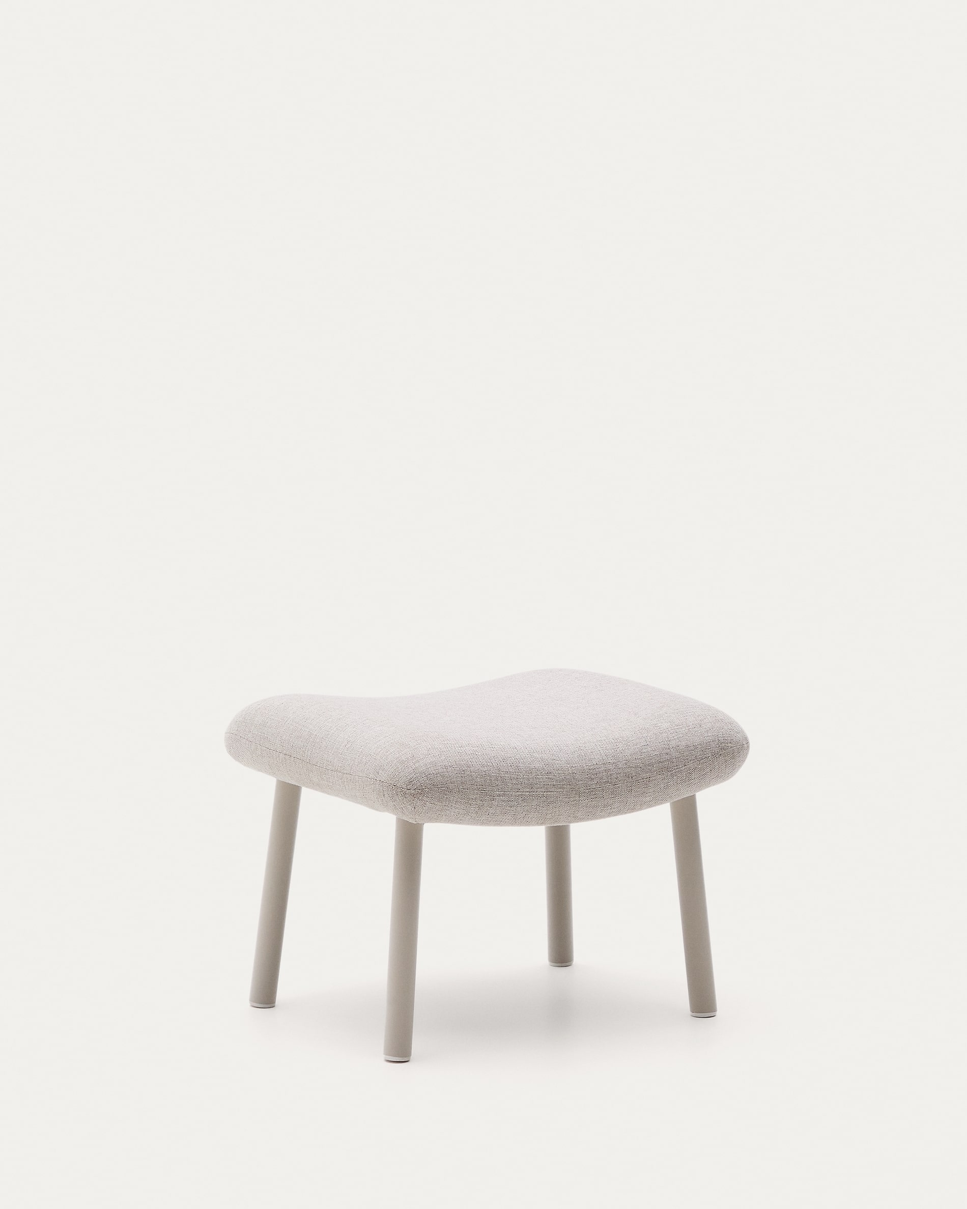 Пуф Inari бежевого цвета и стали с бежевой отделкой La Forma (ex Julia Grup)