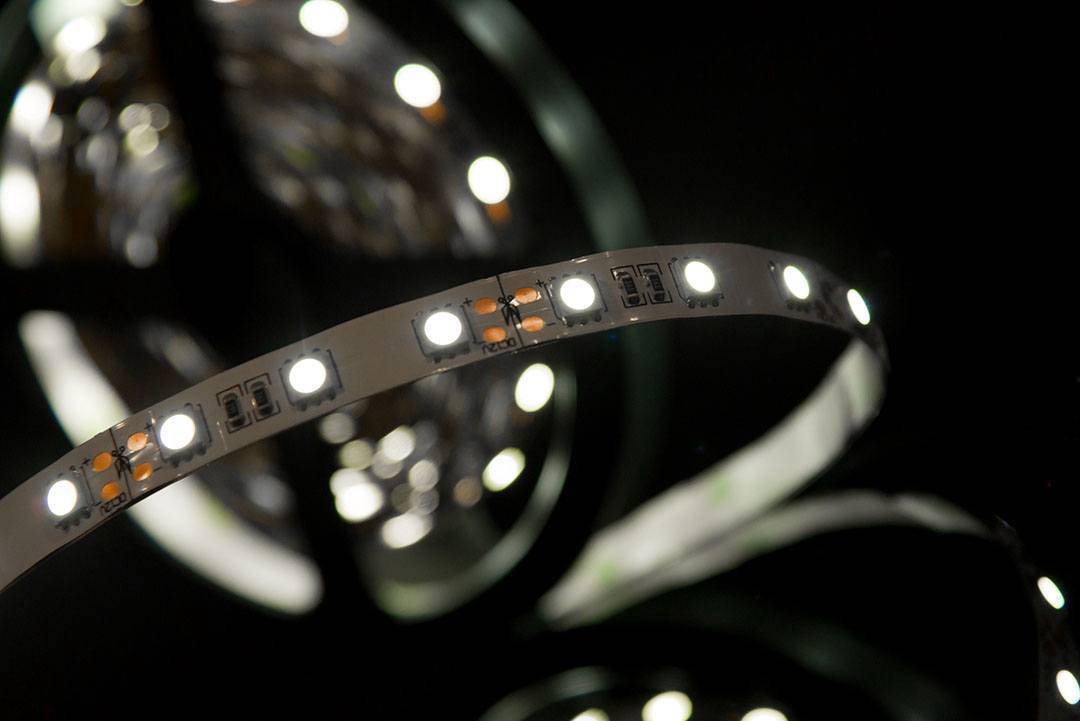 Лента светодиодная SWG SWG560-12-14.4-UW-M