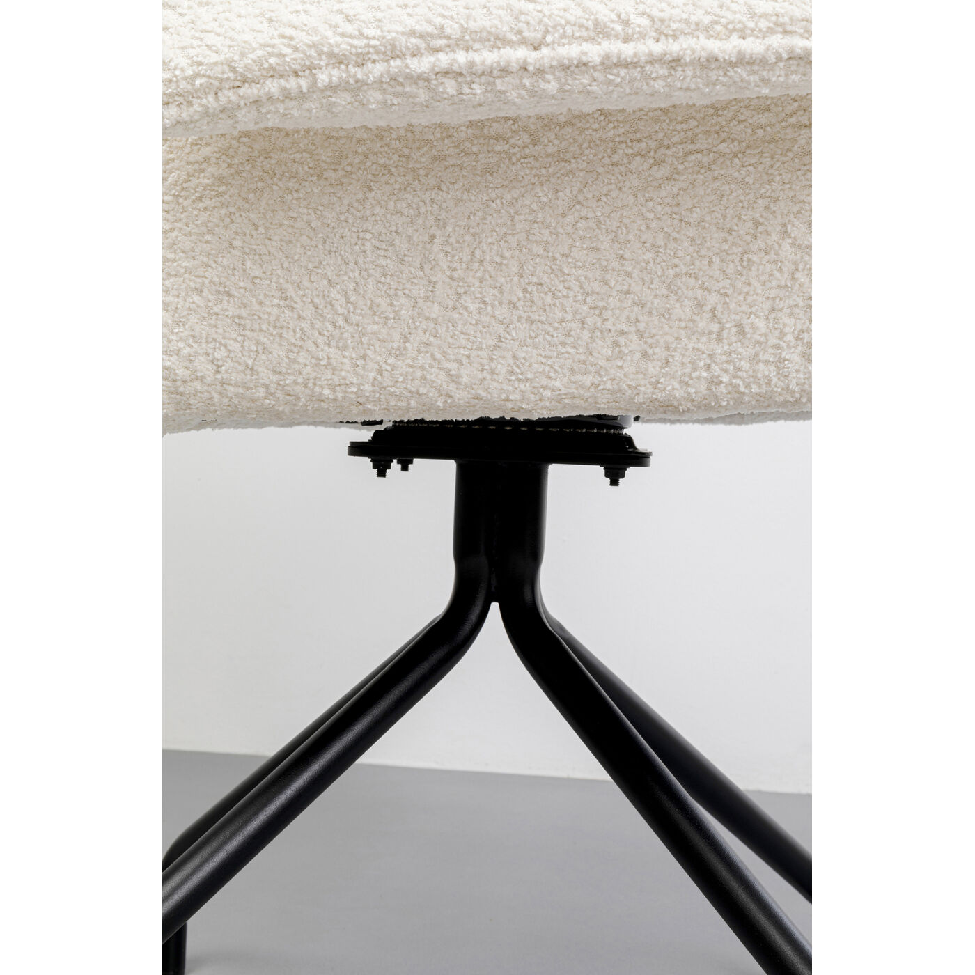 Стул вращающийся Bess Cream KARE 87504