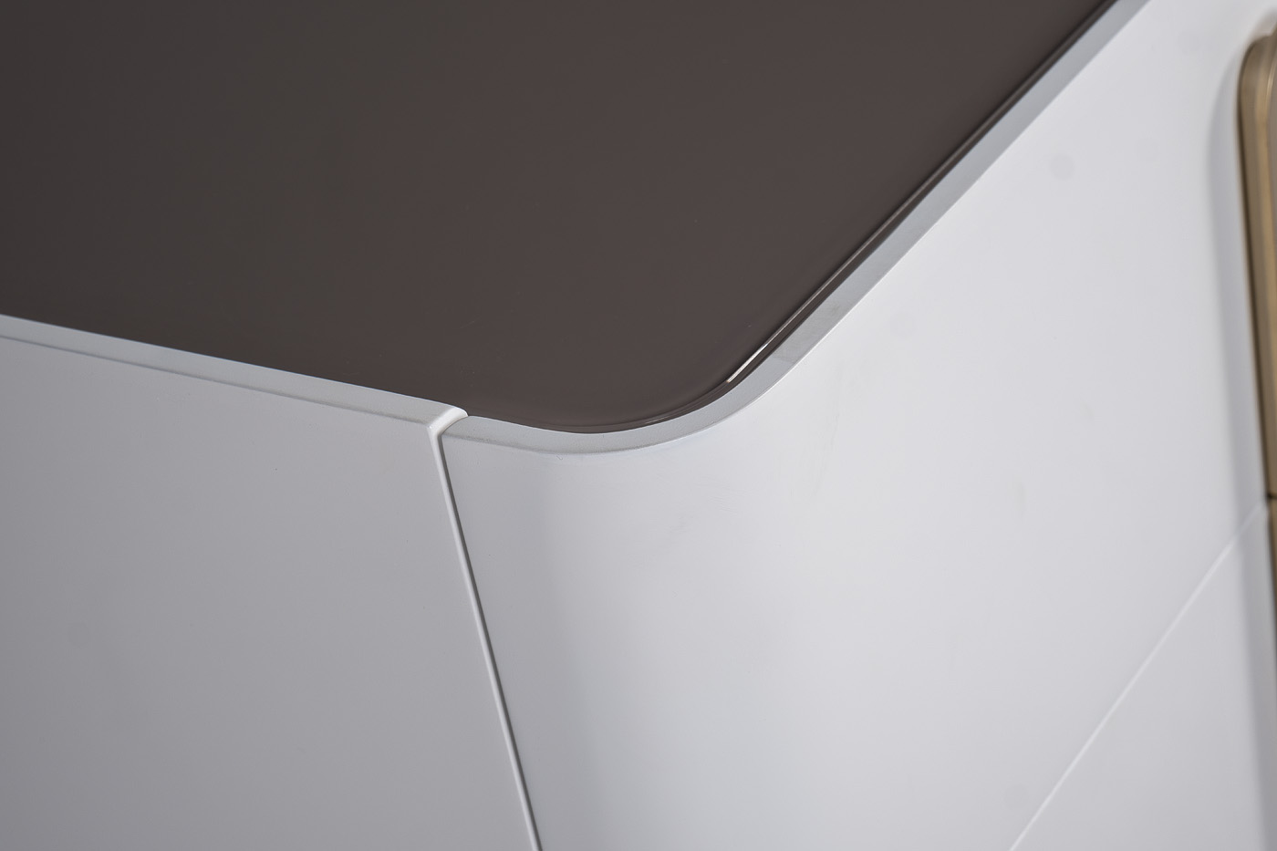 Комод светлый с металлическим каркасом Garda Decor 77IP-20861