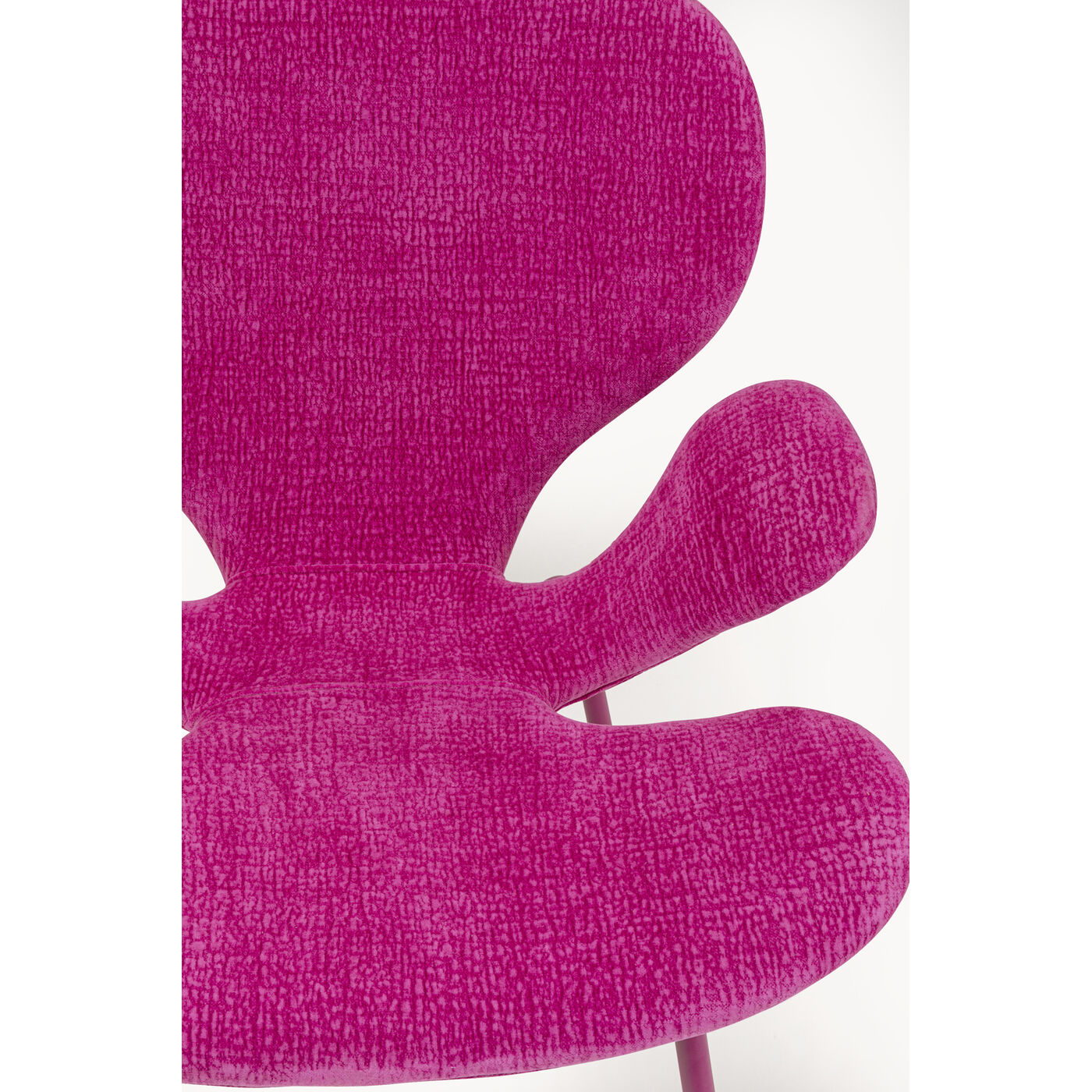 Стул с подлокотниками Soft Petal Pink Mono KARE 71246