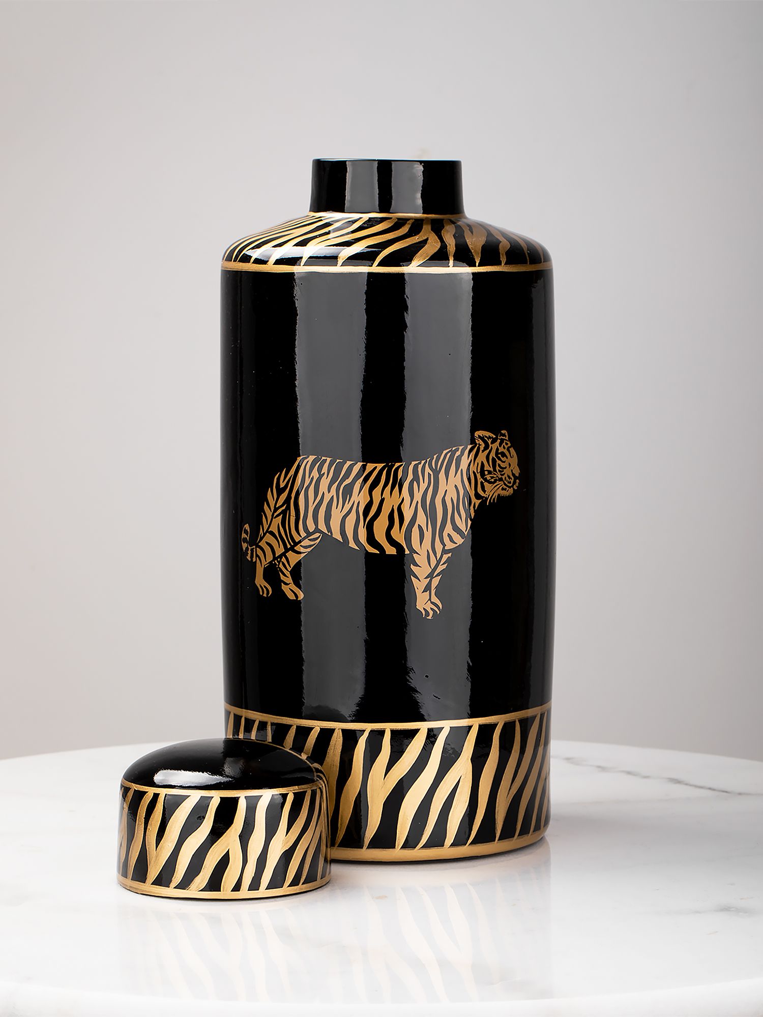 Ваза с крышкой Тигр Glasar 58-008