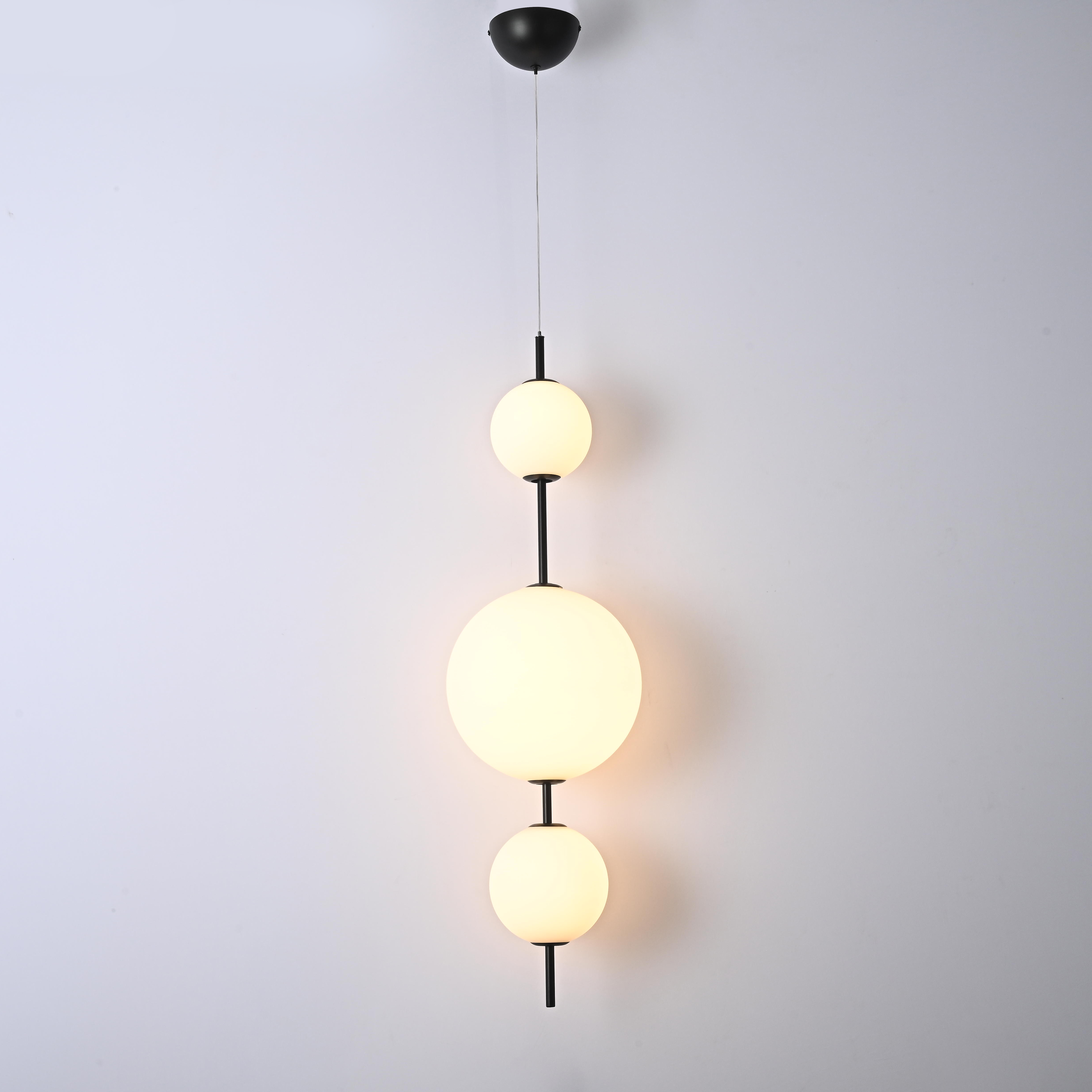 Подвесной светильник White beads Pendant D50 by ImperiumLoft
