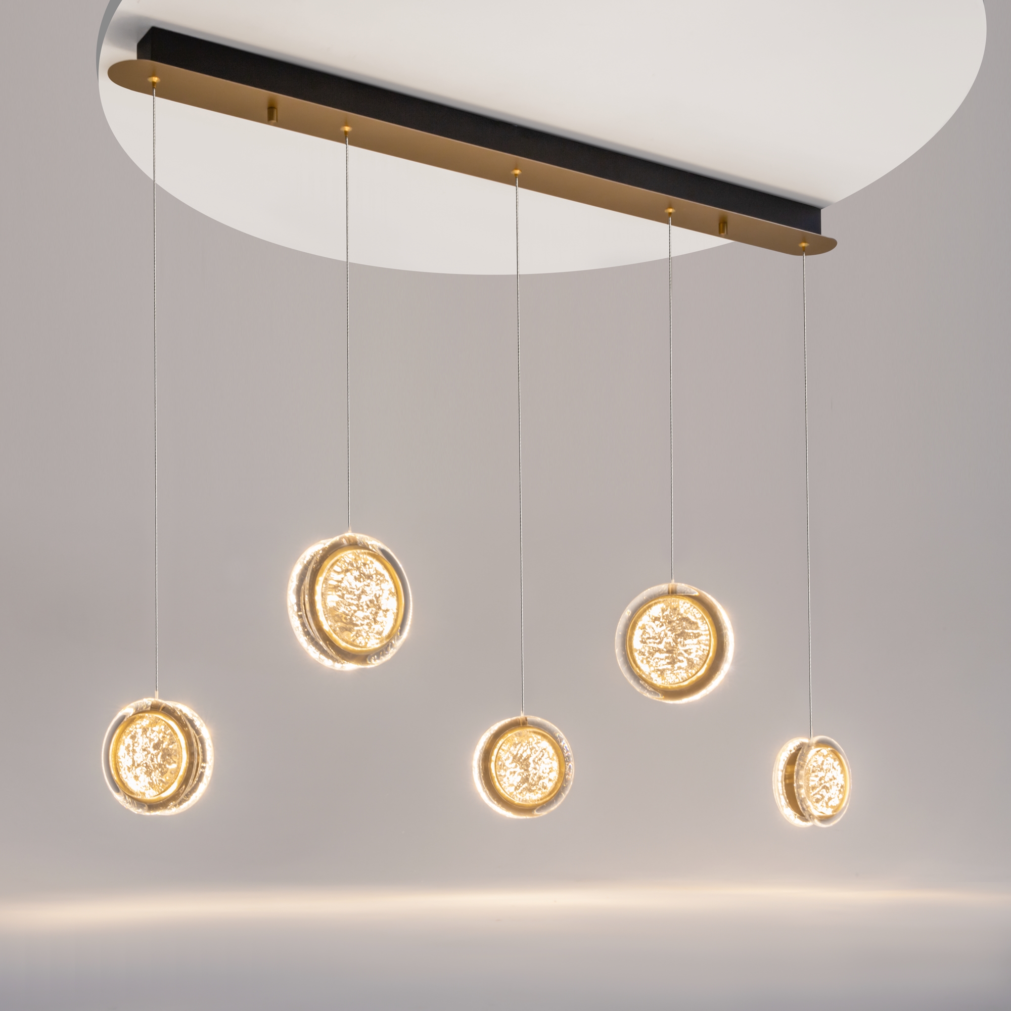 Подвесной светильник Maytoni MOD361PL-L33BS3K