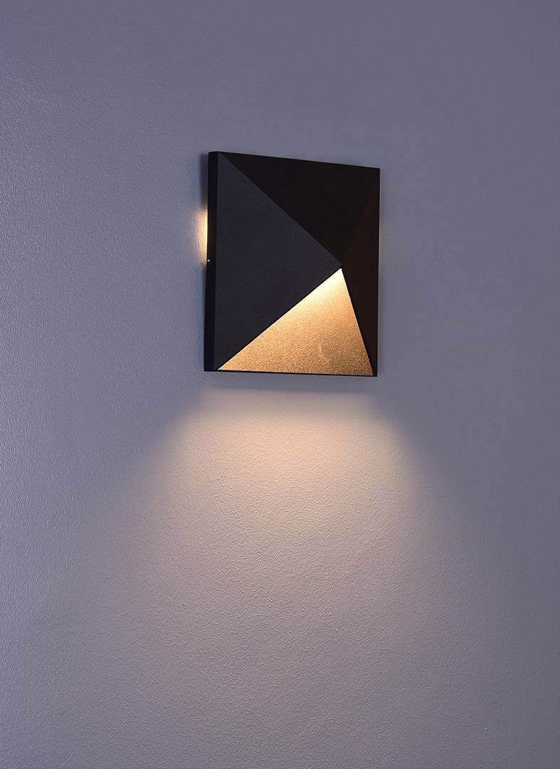 Светильник настенный DesignLed LW-A0039A-BL-WW