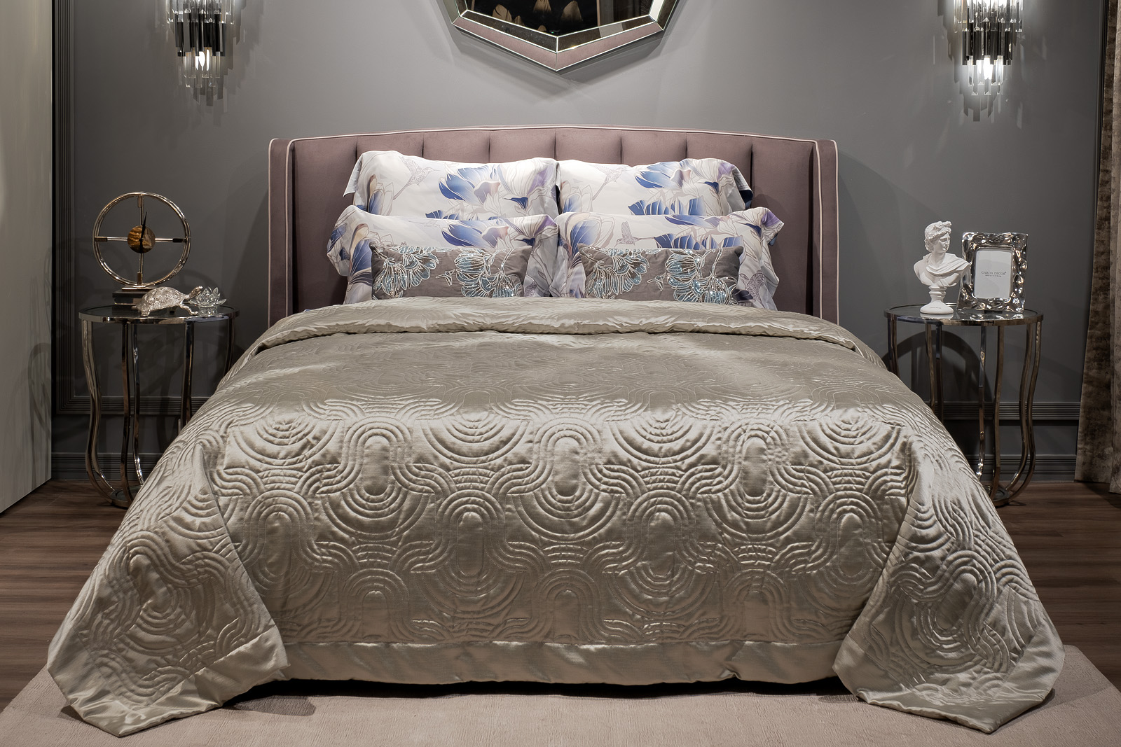 Покрывало Euphoria 12 Аморе 260*260 со стежкой Garda Decor 121GD-12129