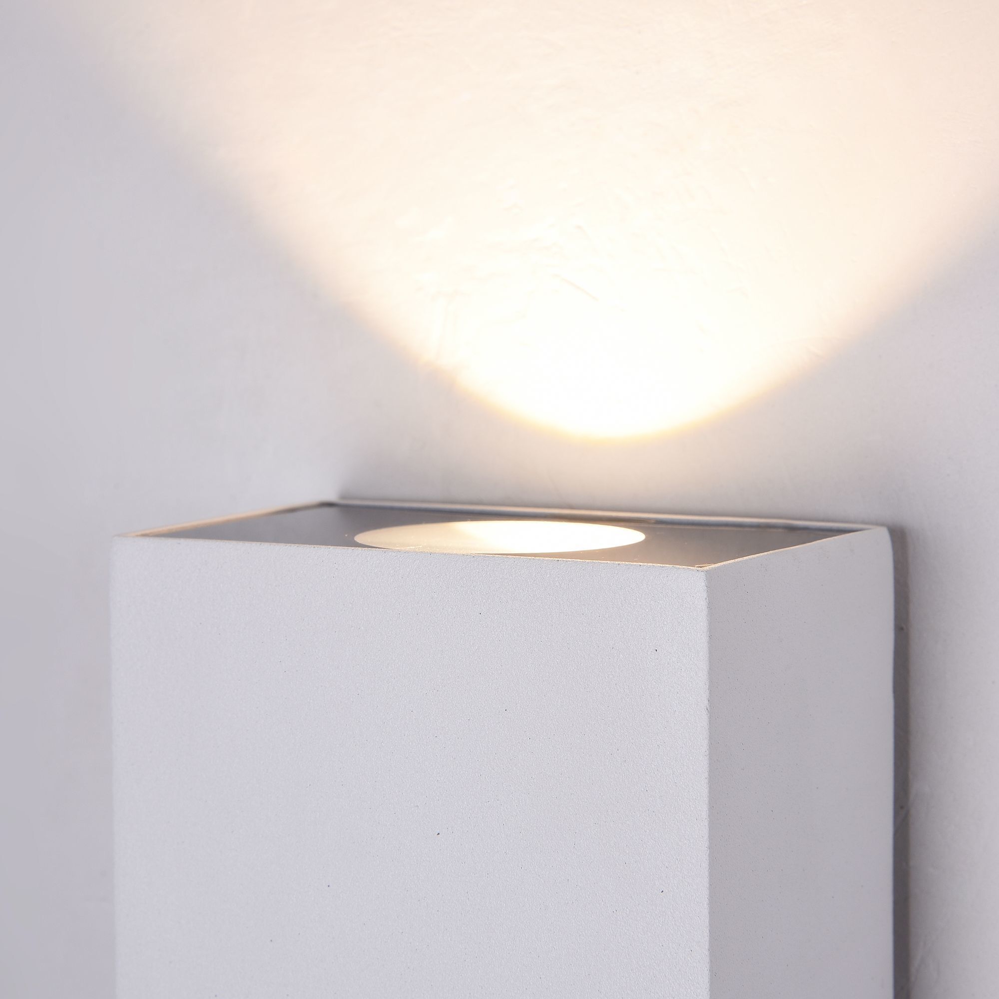 Бра Maytoni O581WL-L6W
