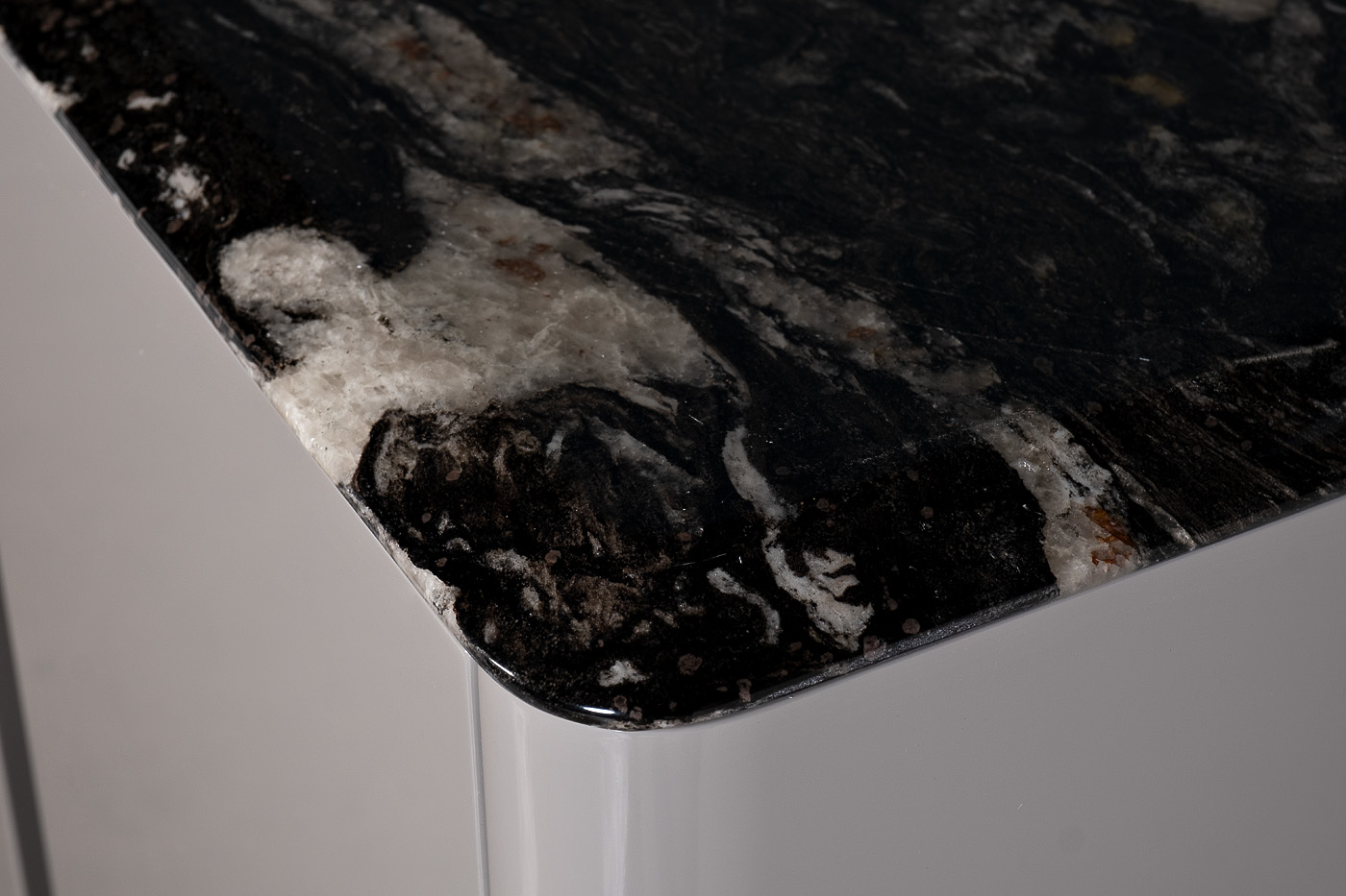 Комод с мраморной столешницей Garda Decor 58DB-10211