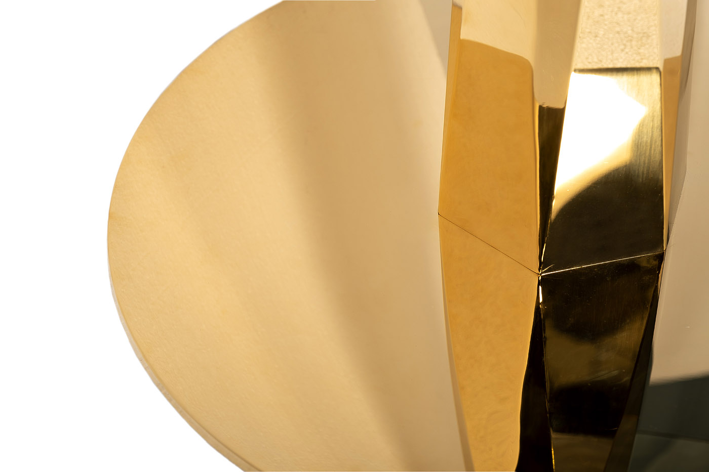 Стол обеденный круглый прозрачное стекло/золото Garda Decor GY-18074