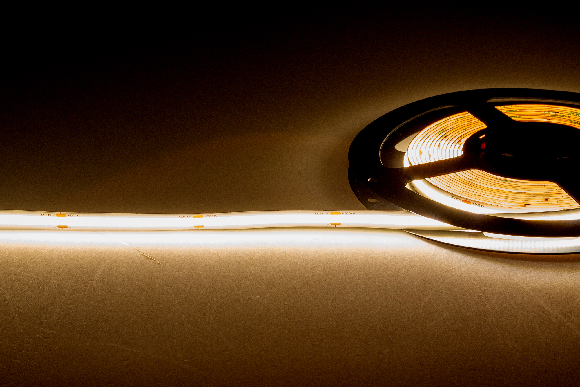 Светодиодная лента Donolux DN18338WWRA95