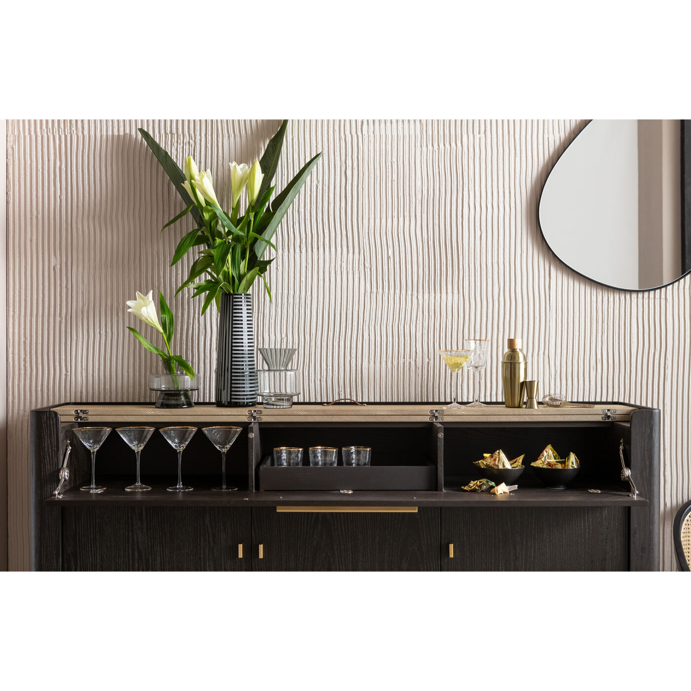 Шкаф барный KARE Milano 85334