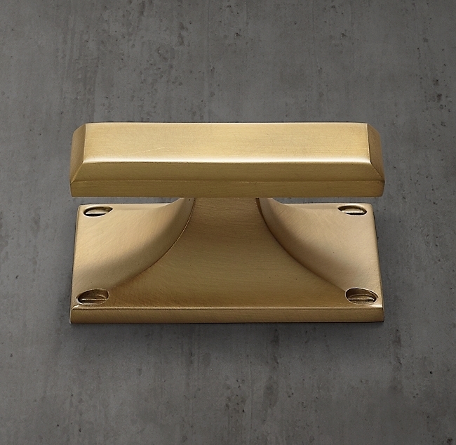 Ручка-кнопка Restoration Hardware Marais Small Lac.Burnished Brass