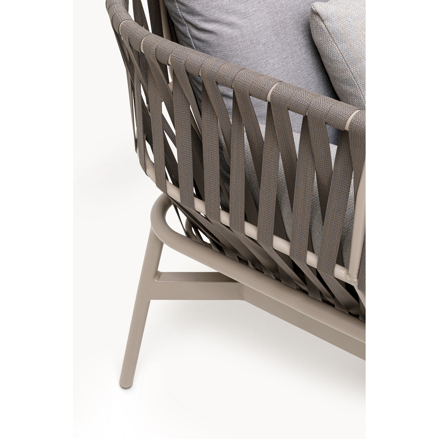 Кресло Formenta Grey KARE 71401