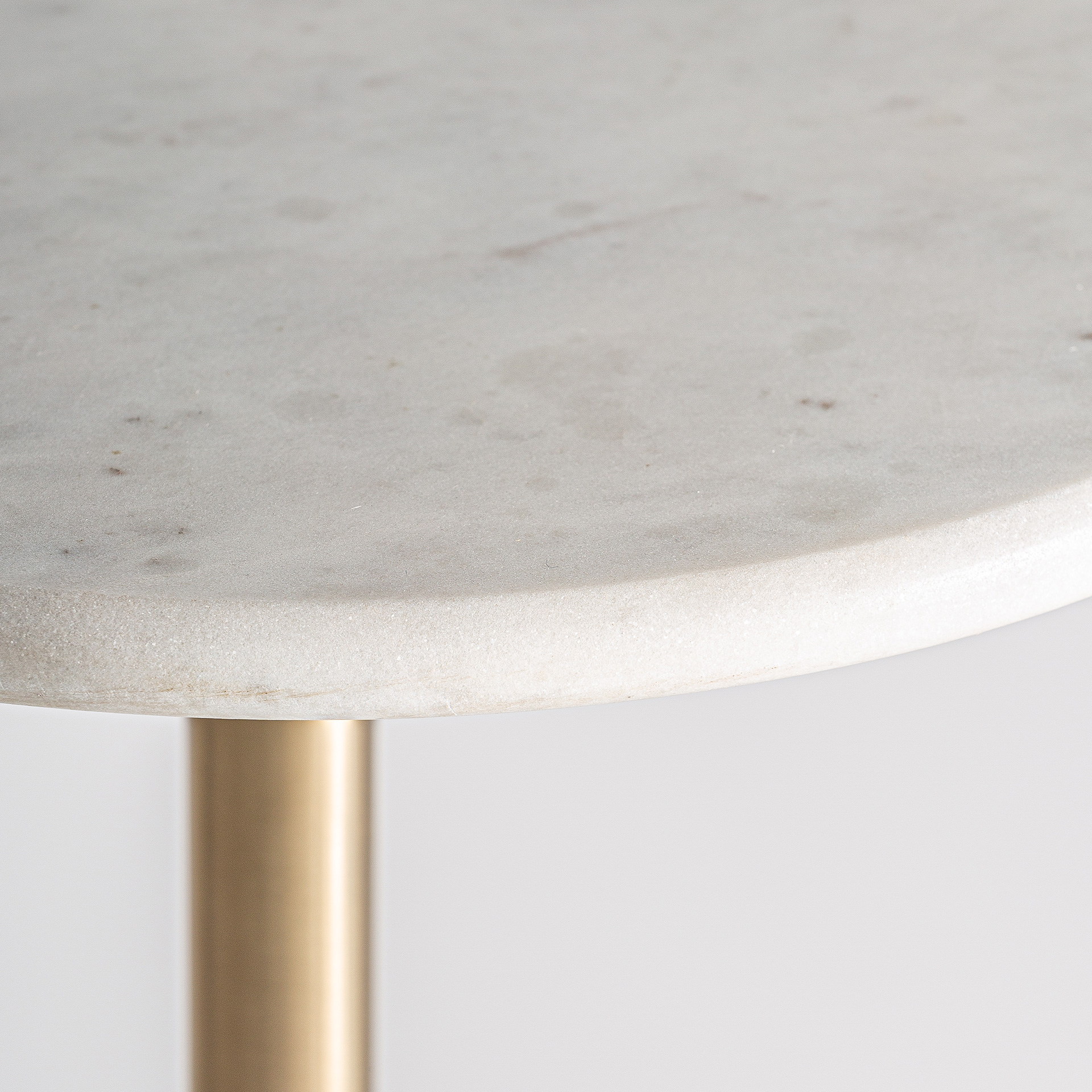 Приставной столик Sintra Vical