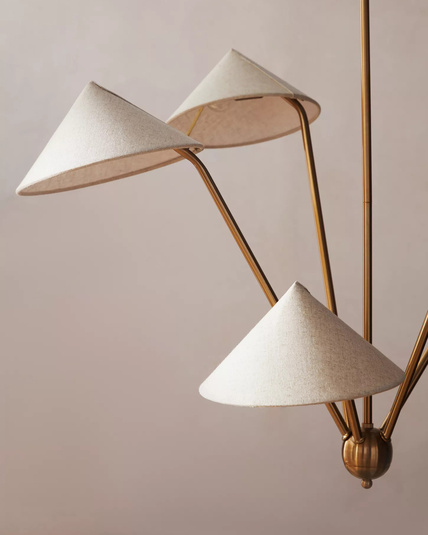 Люстра с пятью лампами Мантис Louvre Home LCH340325XNP