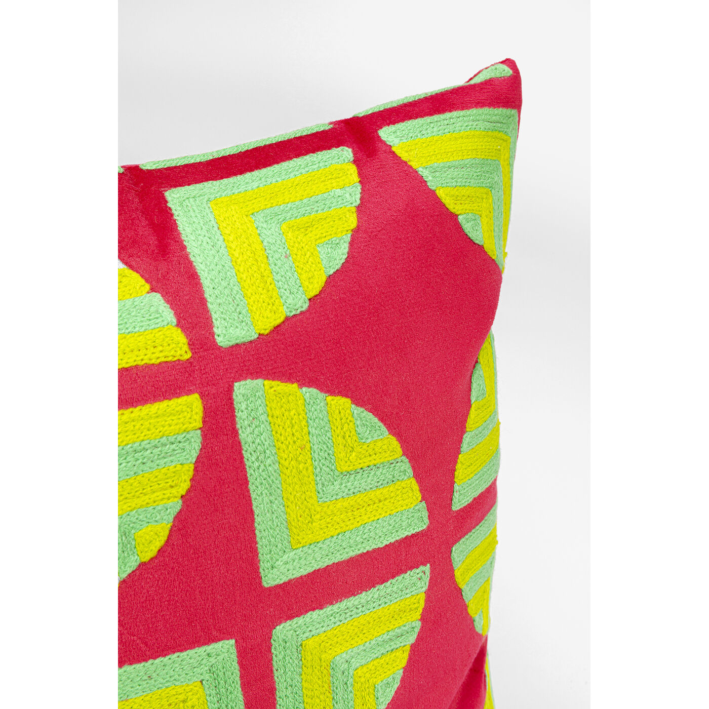 Подушка Pieces Pink 45x45cm KARE 57276