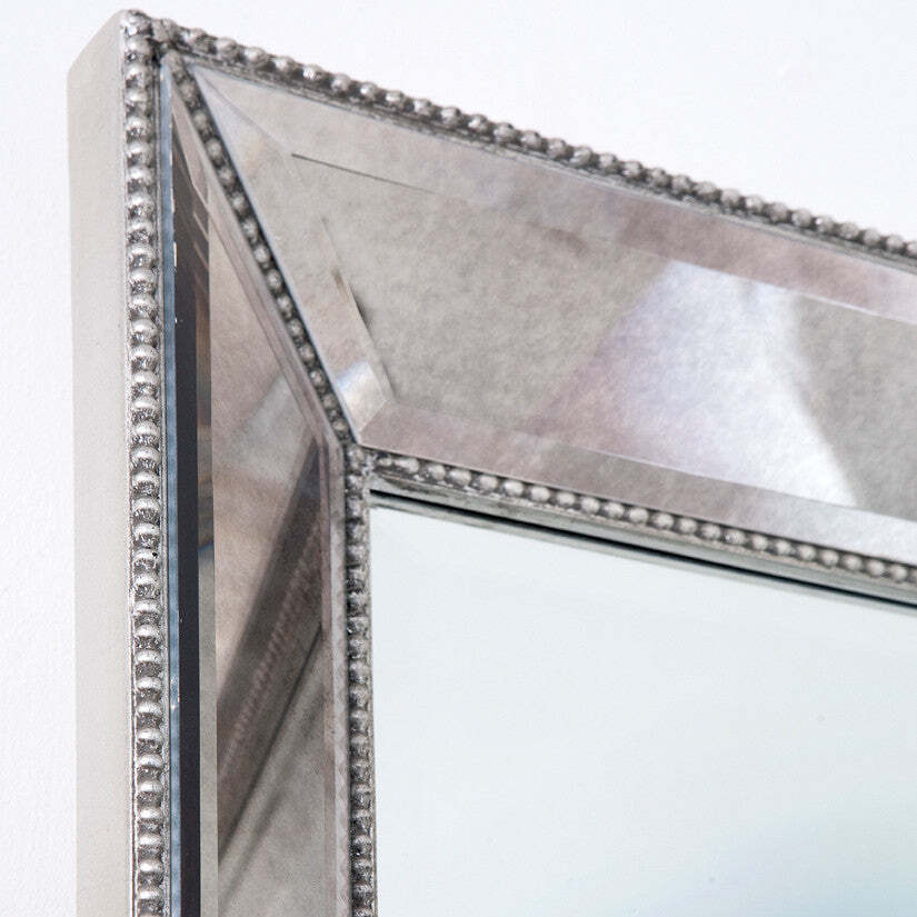 Зеркало в серебряной раме Франческо Louvre Home LH004S-ZSWA