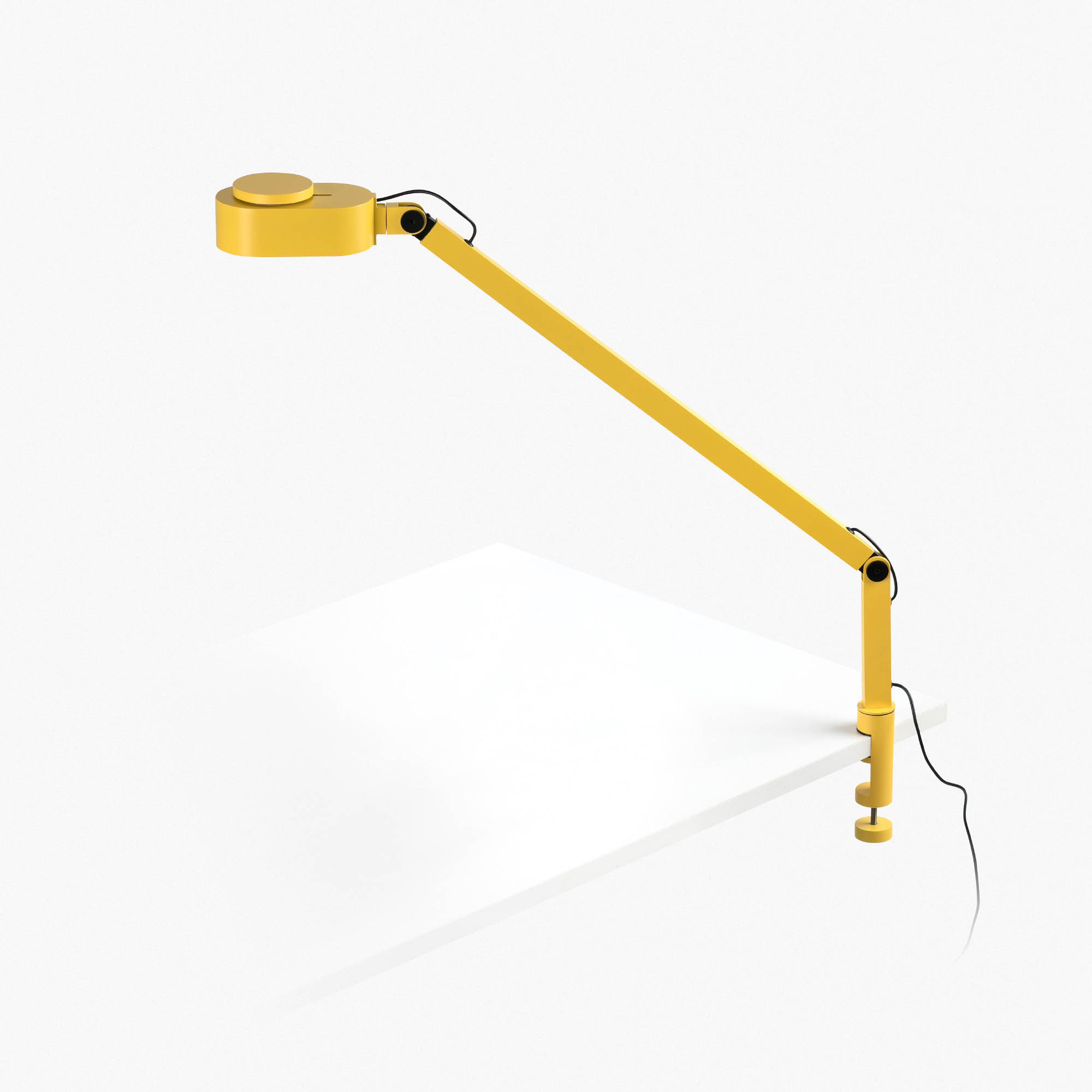 Настольная лампа Inviting PINZA желтая 6W 2700K-4800K Faro