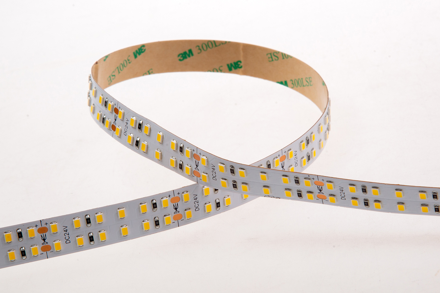 Светодиодная лента Donolux DN18286NWRA95