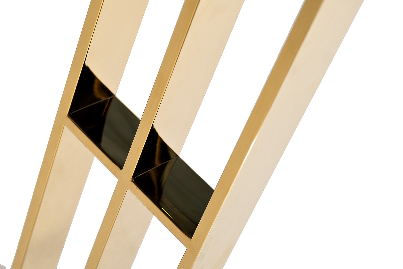 Стол обеденный квадратный прозрачное стекло/золото Garda Decor GY-00006