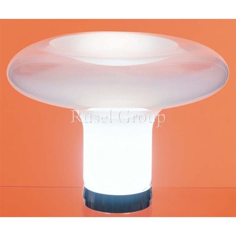 Настольная лампа Artemide LESBO